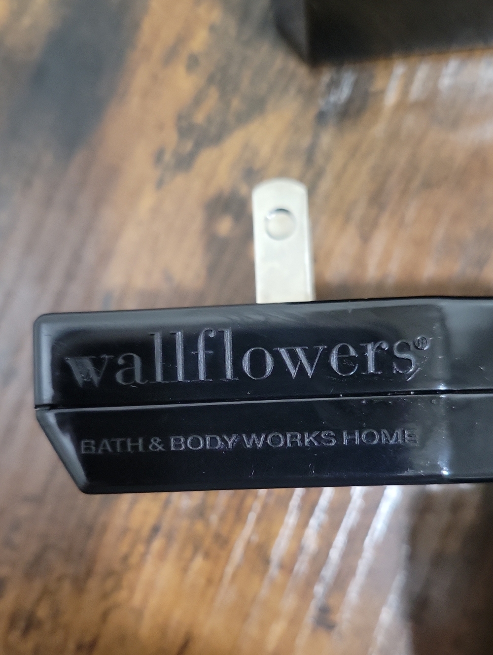 Bath & Body Works Black Wallflowers Plug-In Holders (Pair) - Picture 2 of 3